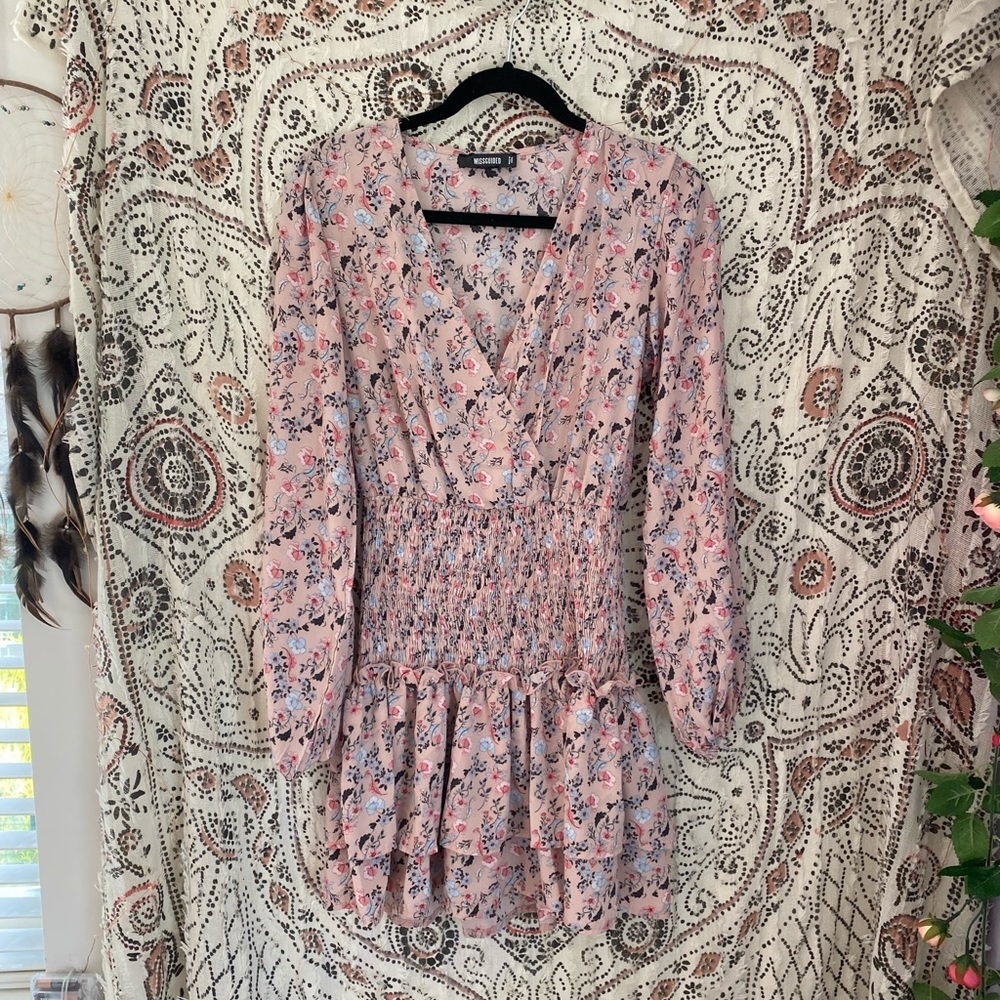 Missguided mini dress💐